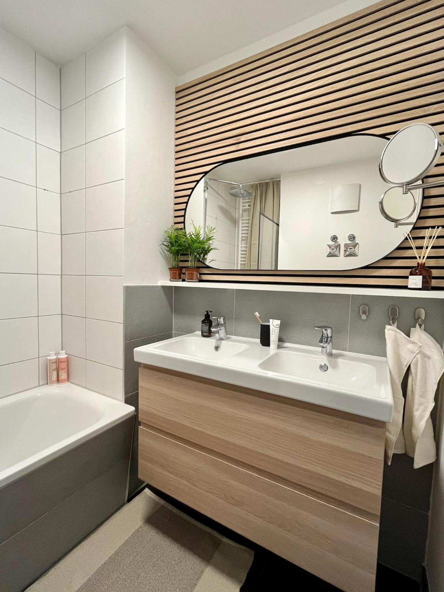 Valorize 3 Apartment